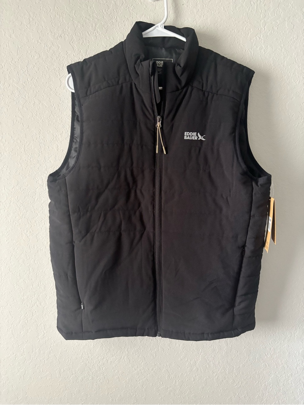 NWT Eddie Bauer Palisade Vest Men’s M Black Quilted Insulated Stretch Outdoor